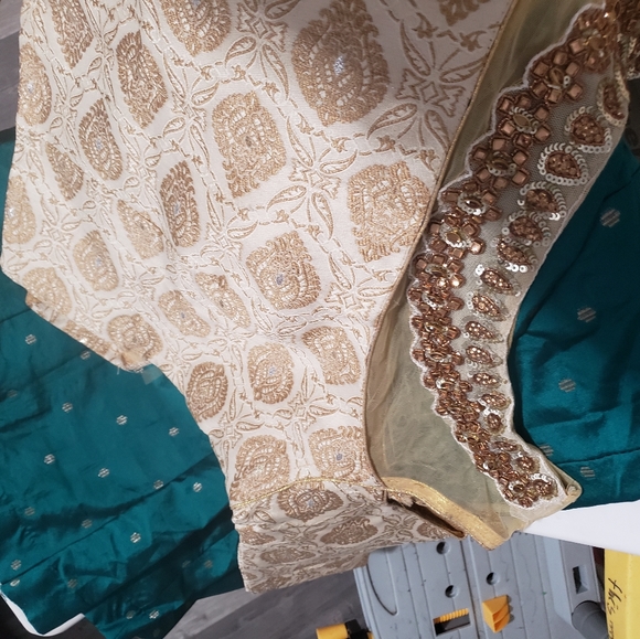 Lehnga dress - Picture 2 of 2